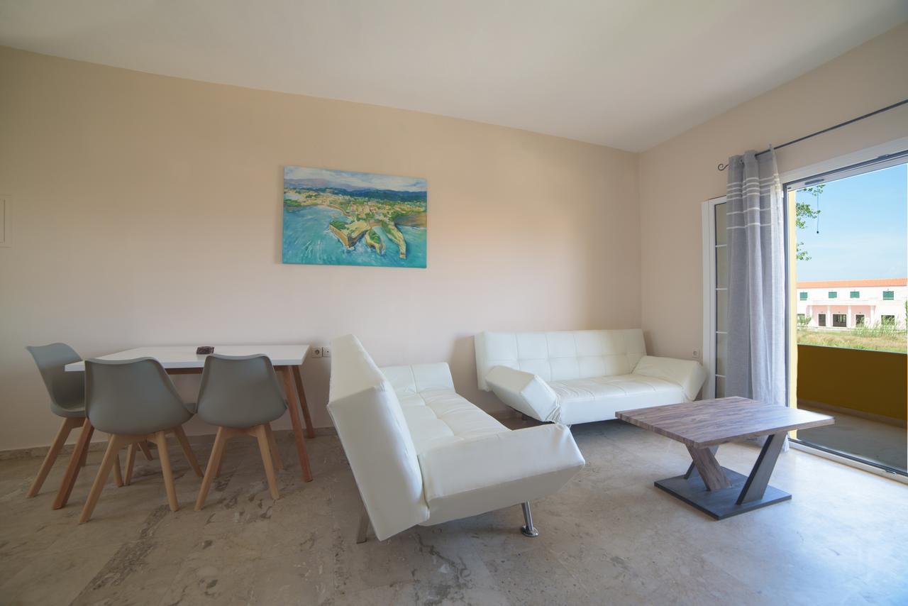 Natural Blue Suites Sidárion Extérieur photo